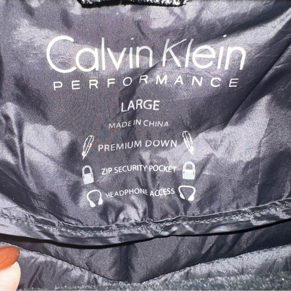 Calvin Klein performance down filled puffer vest size large security zip pockets - Picture 2 of 7